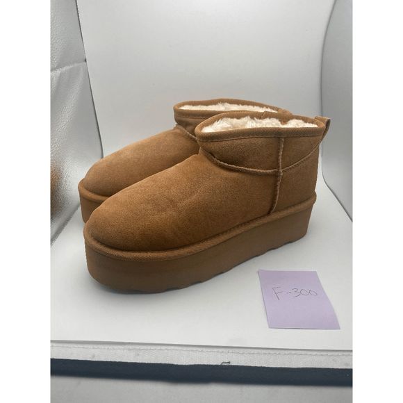 CUSHIONAIRE Women's COZY Genuine Suede pull on platform boot, Chestnut 8.5 - Picture 2 of 5